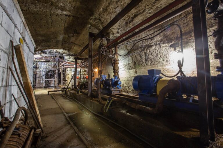 Sizing and Selecting Mining Submersible Pumps A Guide to Flow, Head, and Solids Content