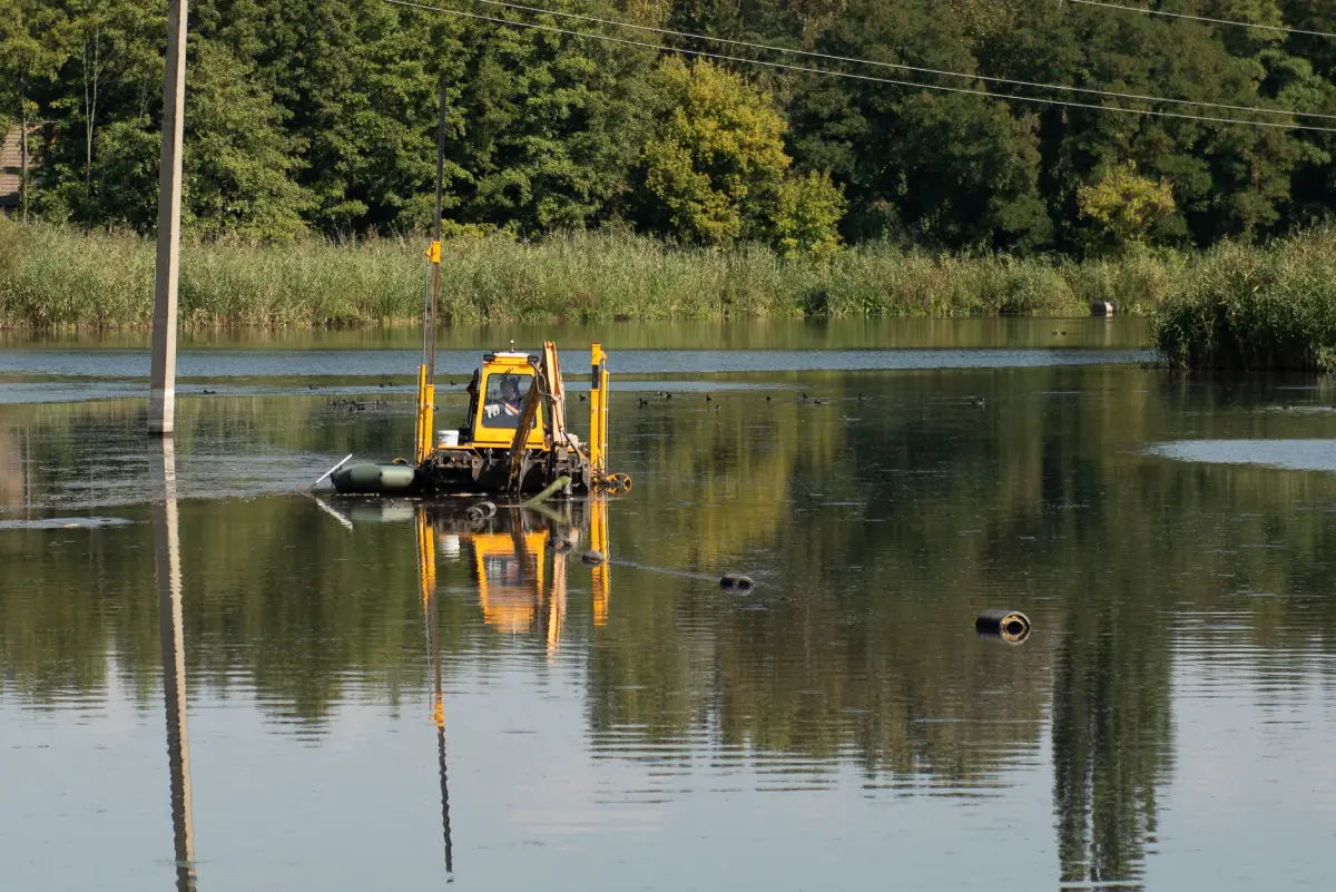 Cost-Effective Sediment Removal The Benefits of Using Small Dredging Equipment